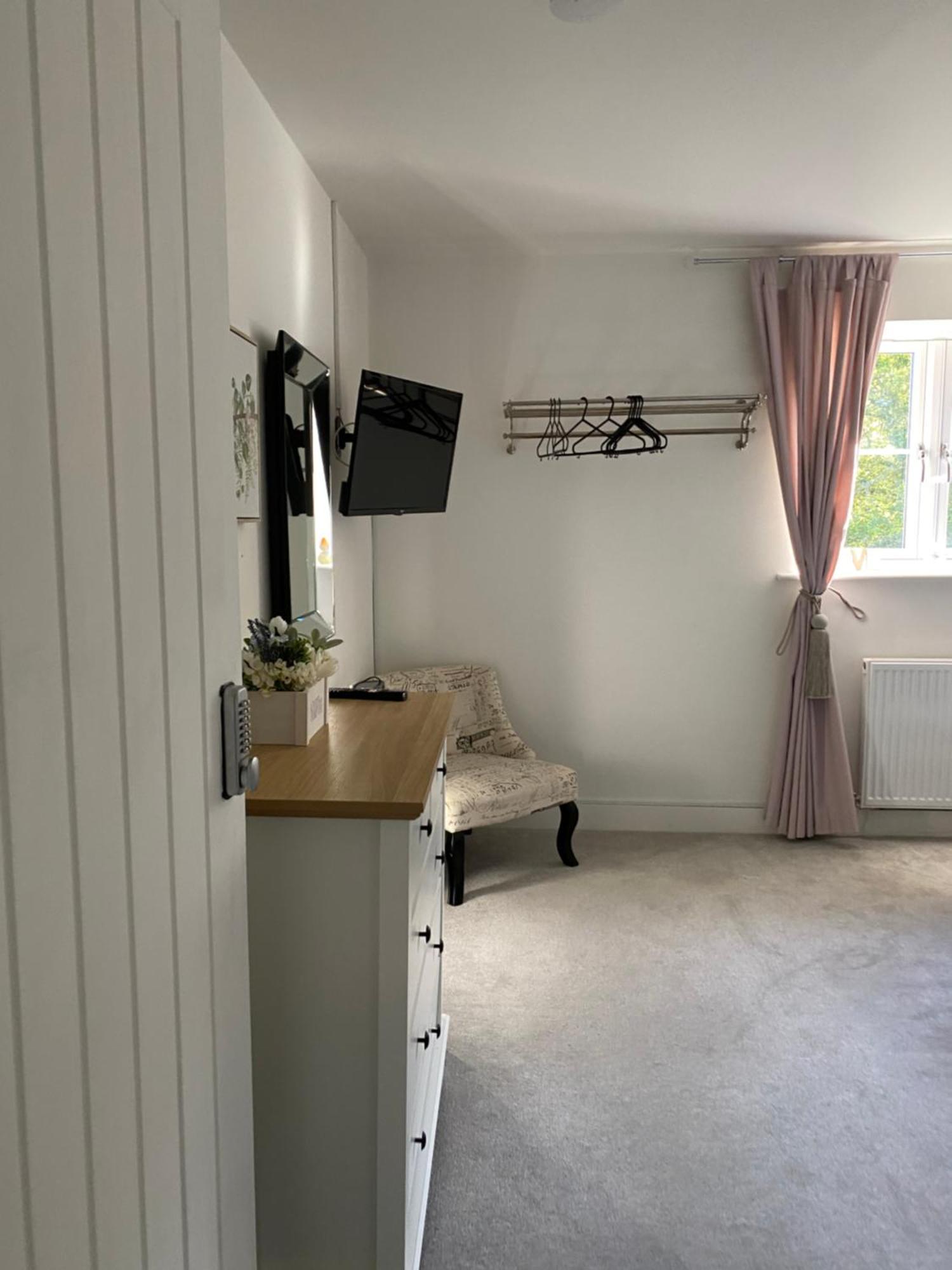 4 Freelands Gate, Witney, Oxfordshire Villa Luaran gambar